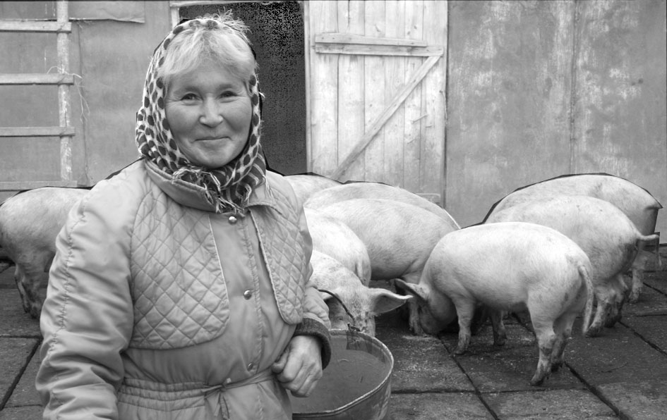 Зрелые бабы в деревне фото